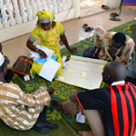 Thé palabre, travaux de groupe - Kayes, Mali - Projet GRDR / CRK - EMDK