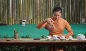 un-evenement-pour-celebrer-le-caractere-unique-des-thes-laotiens